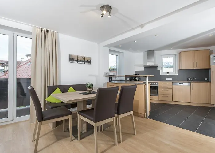 Paula * Seefeld in Tirol